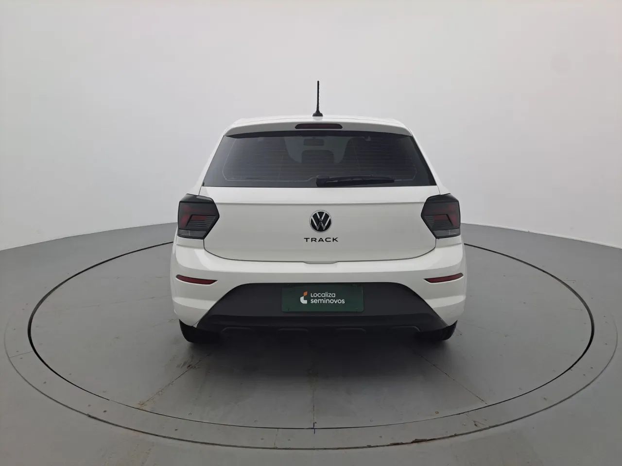 Volkswagen Polo Track 1.0 Flex 12V 5p, foto 4 de 18