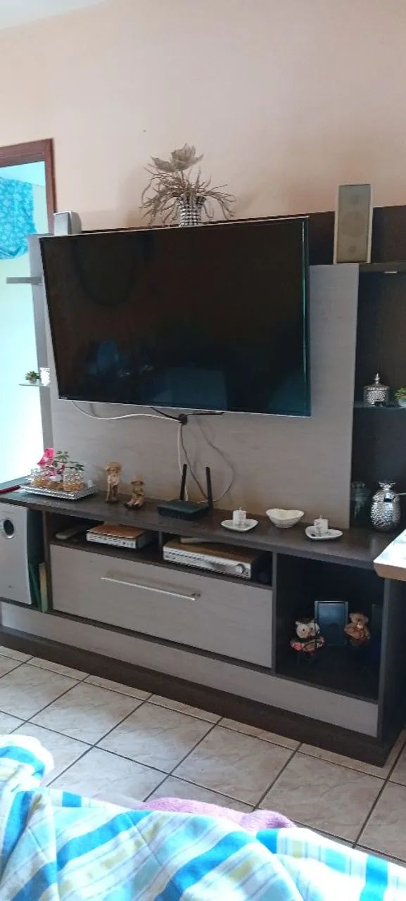 Vendo urgente,Estante rack para tv de 50 polegadas,