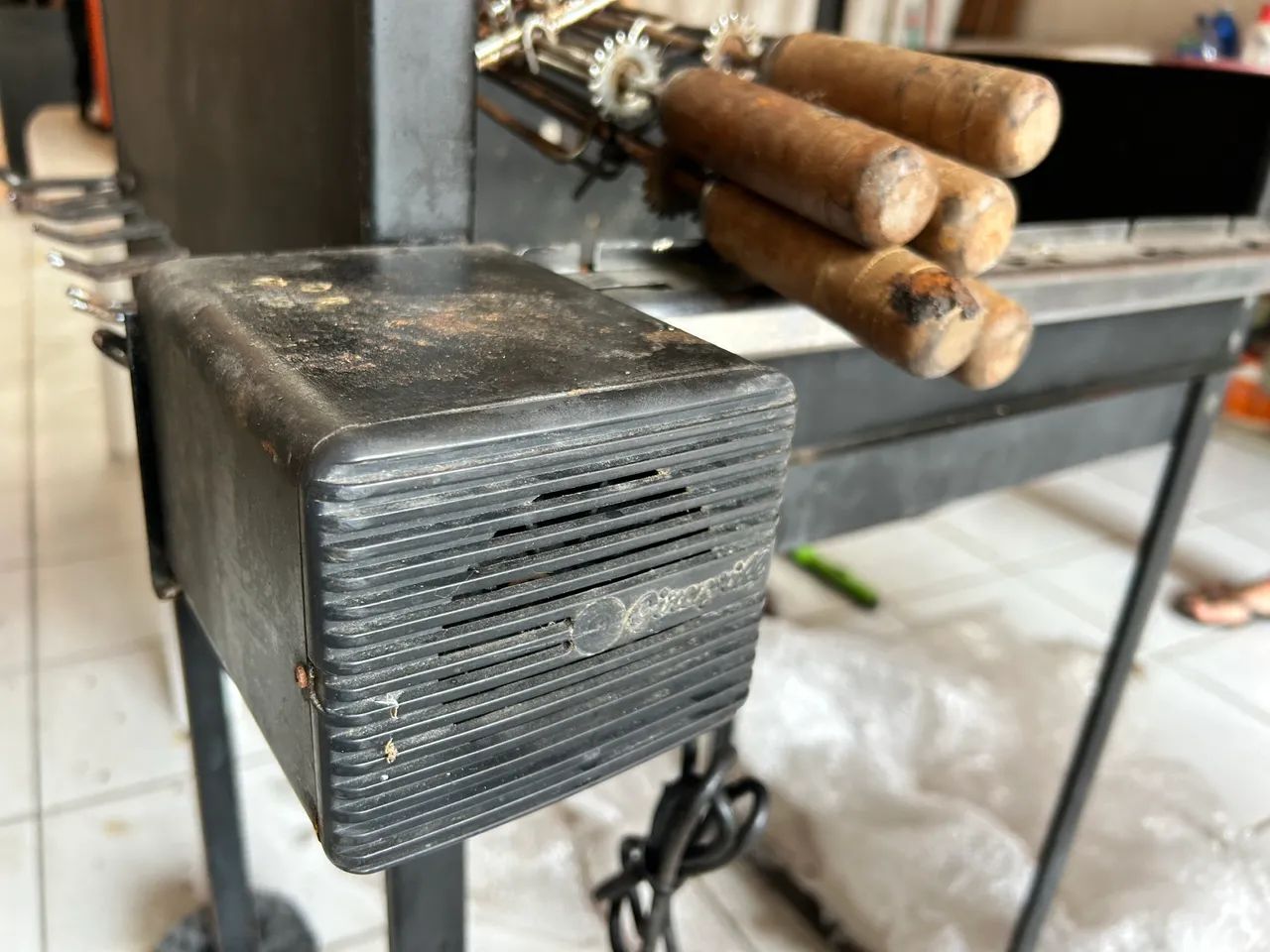 Churrasqueira giratória  - Foto 4