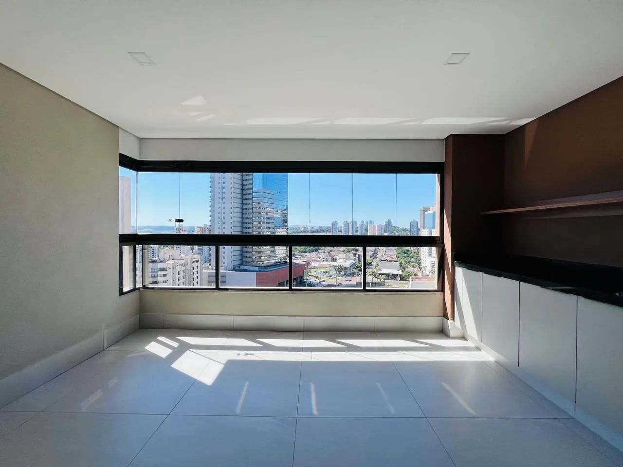 Foto - Ribeirão Preto - Condomínio Itamaraty