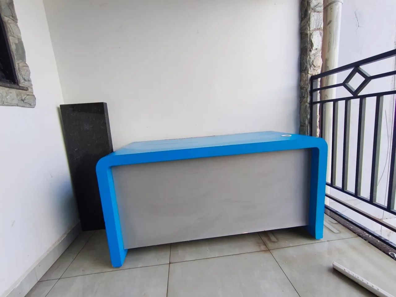 Vendo ótima escrivaninha só 120 reais - Foto 2