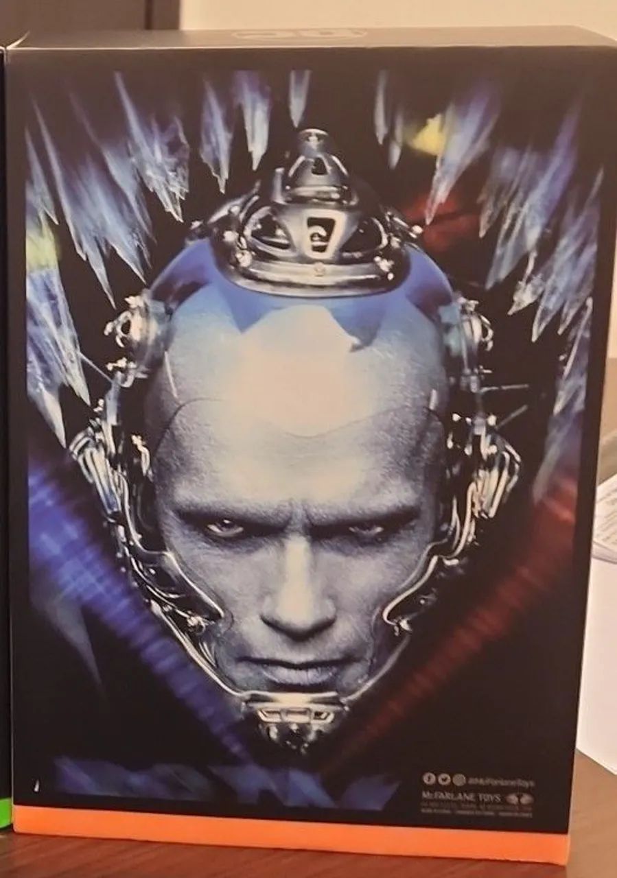 Mr. Freeze (Black Light Edition) (Gold Label) 18 cm