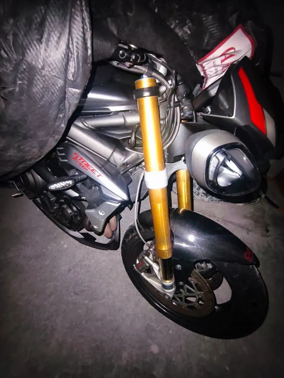 Triumph Street Triple RS - Foto 11