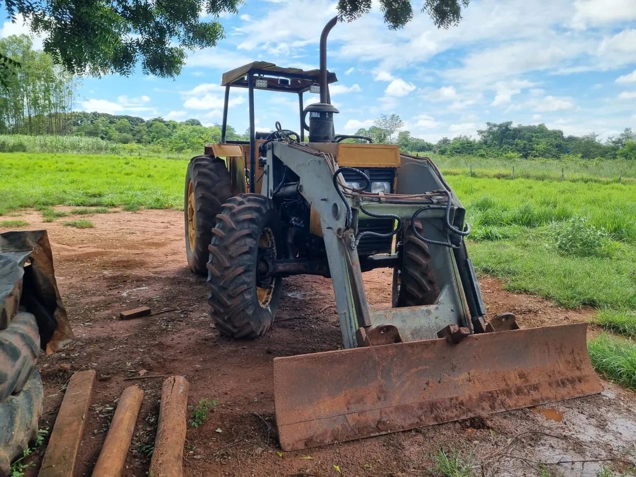 Trator Valmet 148 com conjunto de lâmina  - Foto 4