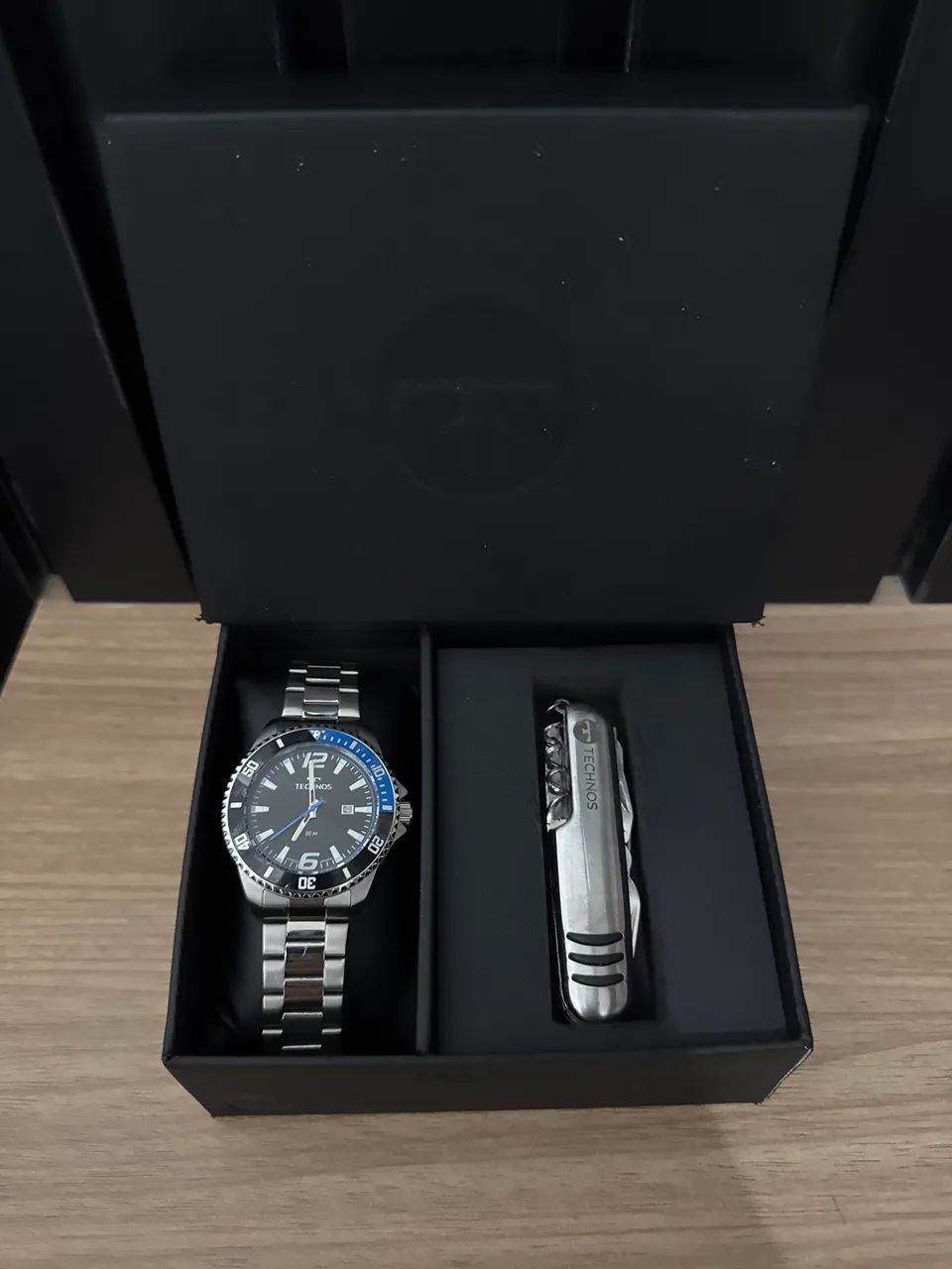 Kit Relógio Technos Masculino com Canivete