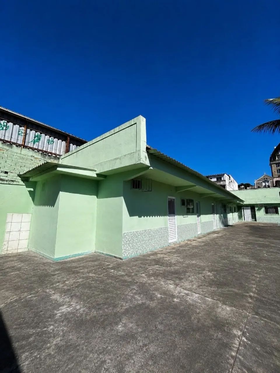 ALUGA-SE EXCELENTE IMÓVEL COMERCIAL NO CENTRO DE BELFORD ROXO - Foto 3