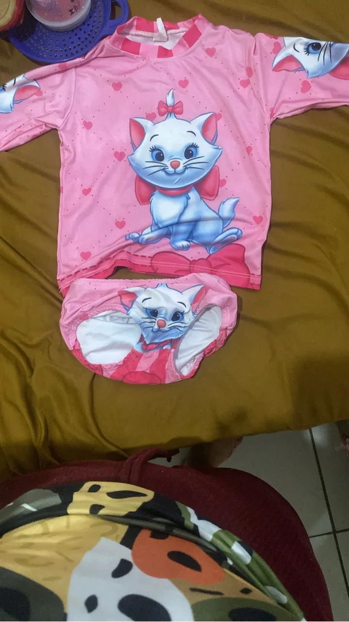 Bebê roupas e sapato 