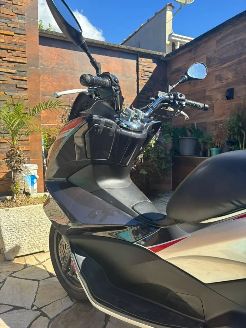 PCX Sport - Foto 3