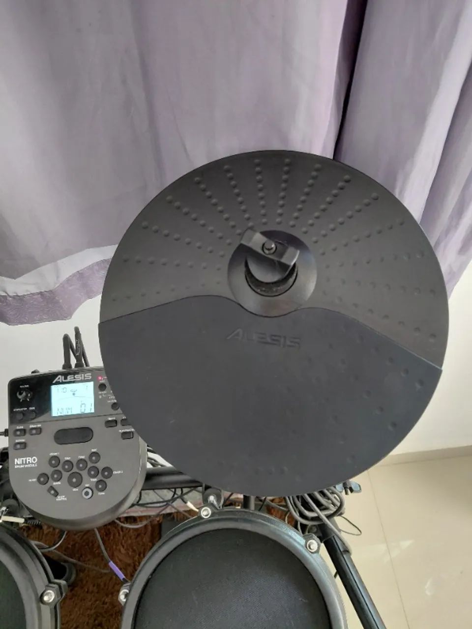 Bateria eletrônica alesis nitro  - Foto 2