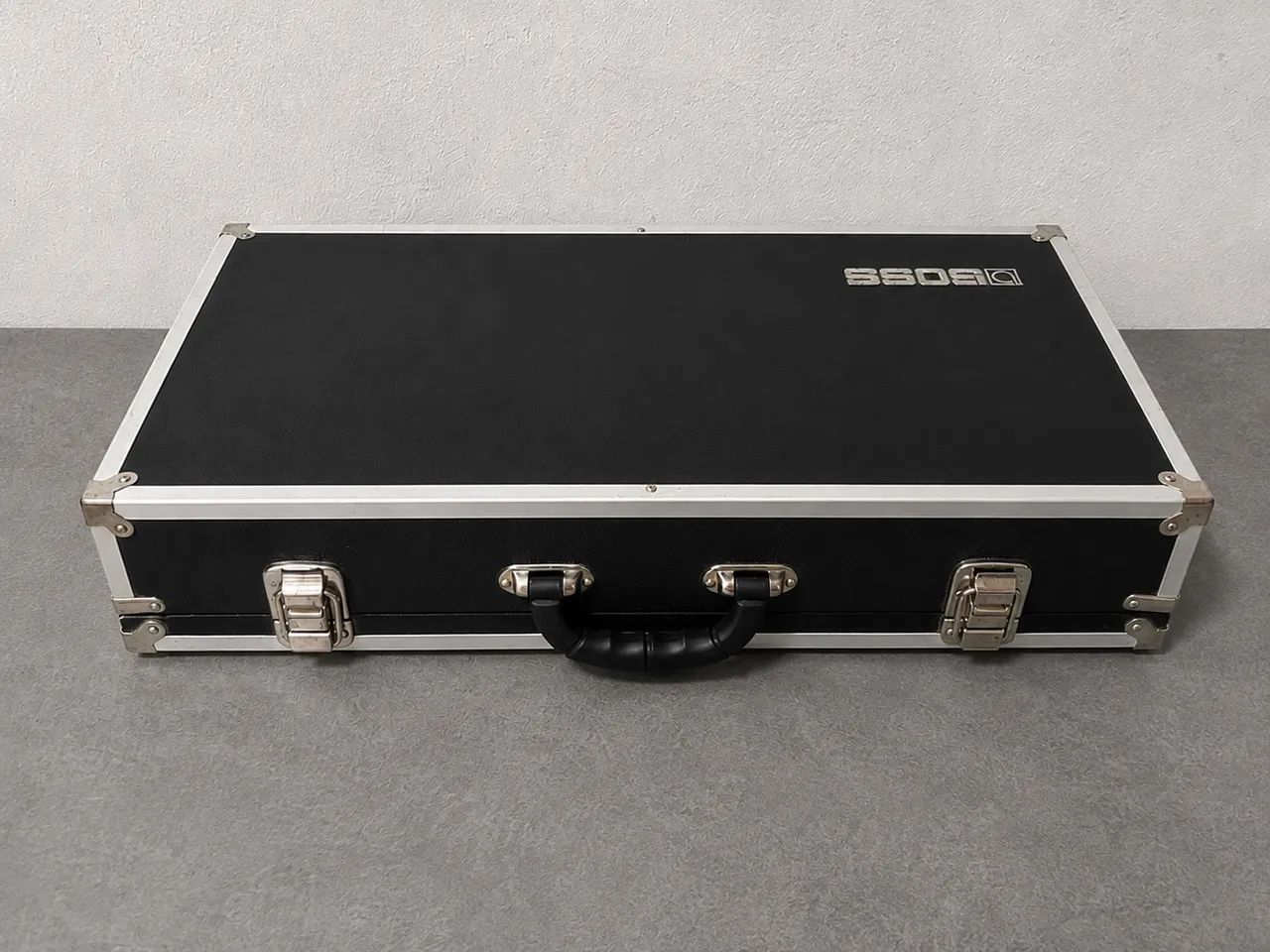 Pedaleira Boss GT-100 com hard case - Foto 2