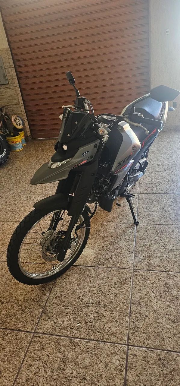 Lander 2025 com apenas 1.500km - Foto 2