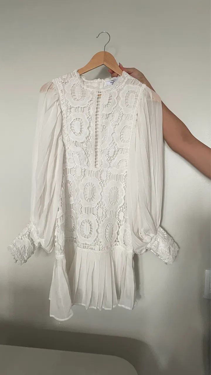 Vestido Branco Rendado Elegante Manga Longa - Foto 4
