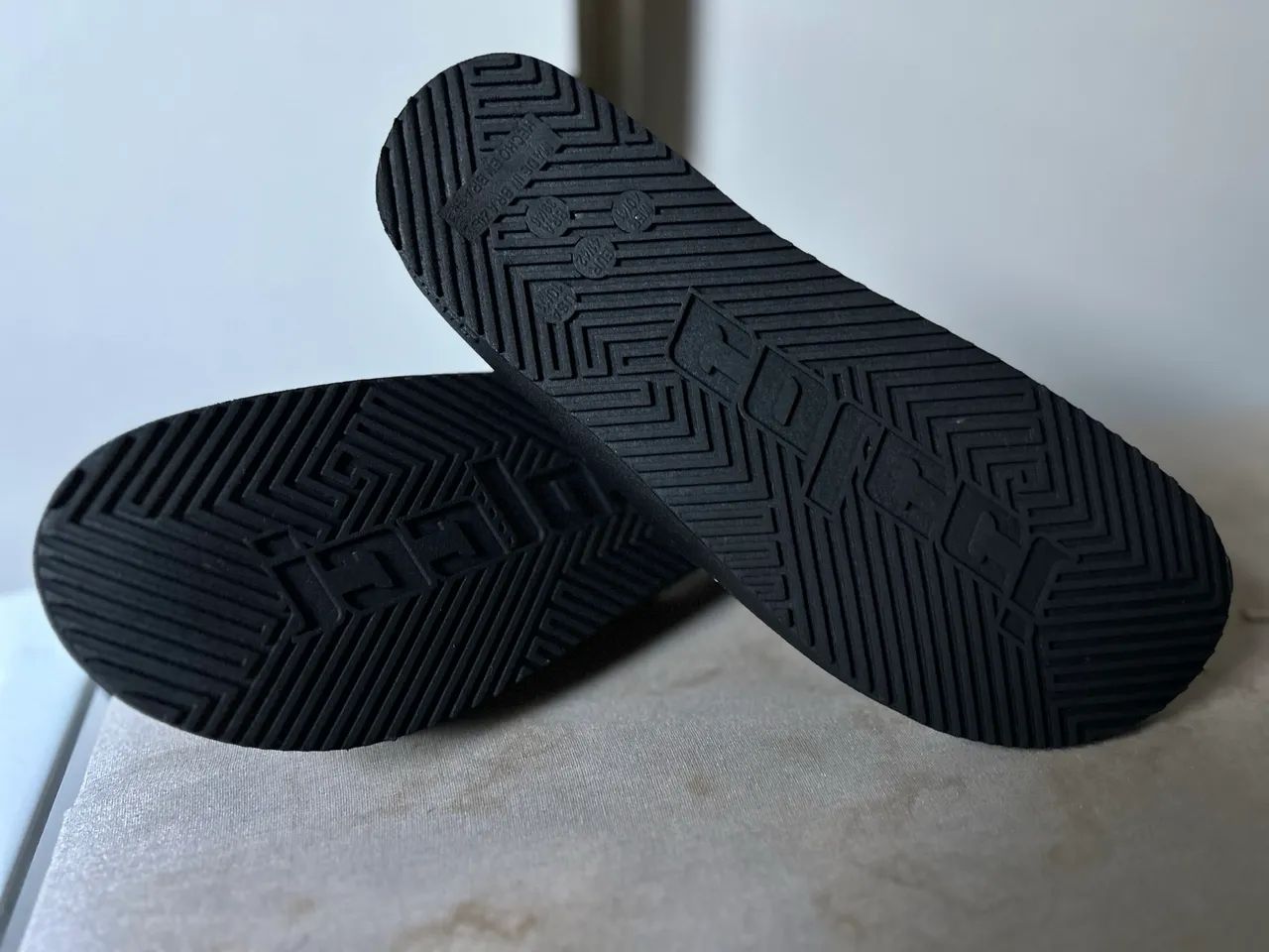 Chinelo Slide Fivela - Colcci - Foto 3