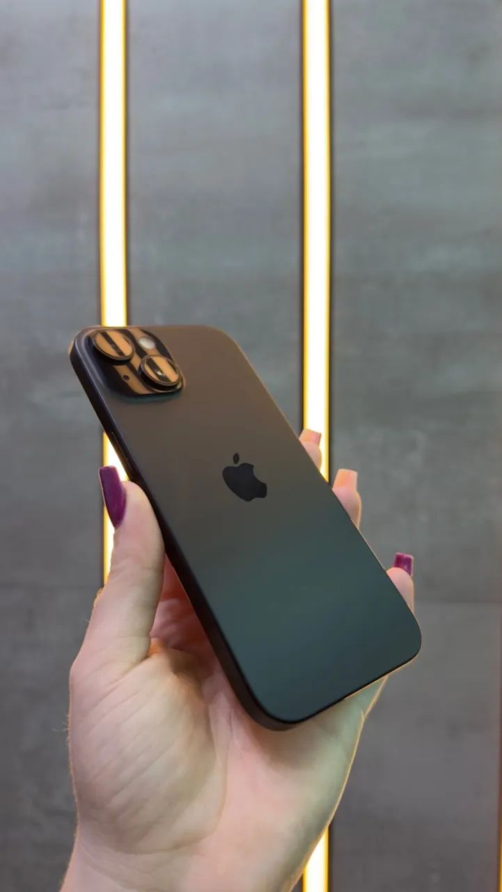IPHONE 15 128GB TODO ORIGINAL - garantia!! - Foto 4