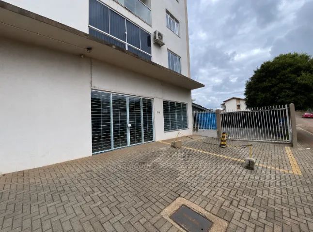 Sala Comercial 80m² em Chapecó | Parque das Palmeiras | Em frente á Efapi