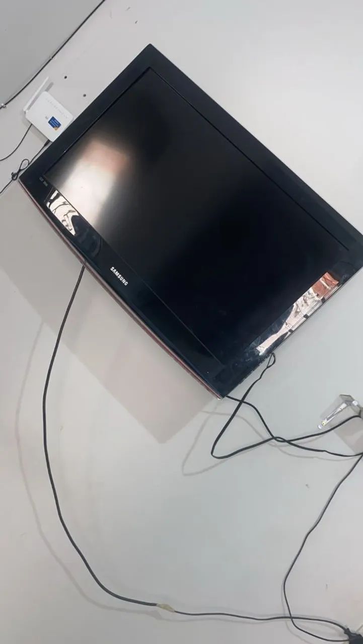 Vendo um tv 