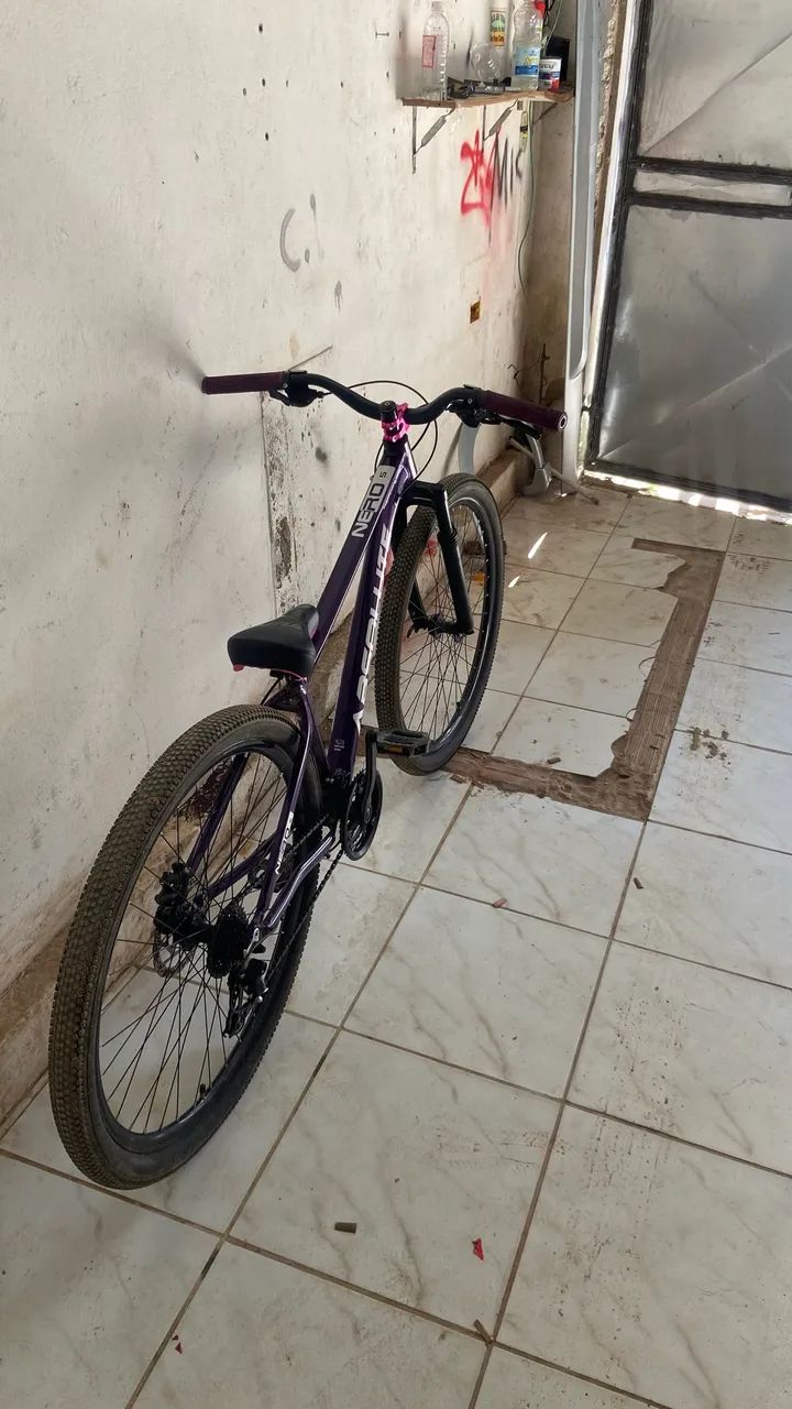 Bicicleta nero 5 absolute 