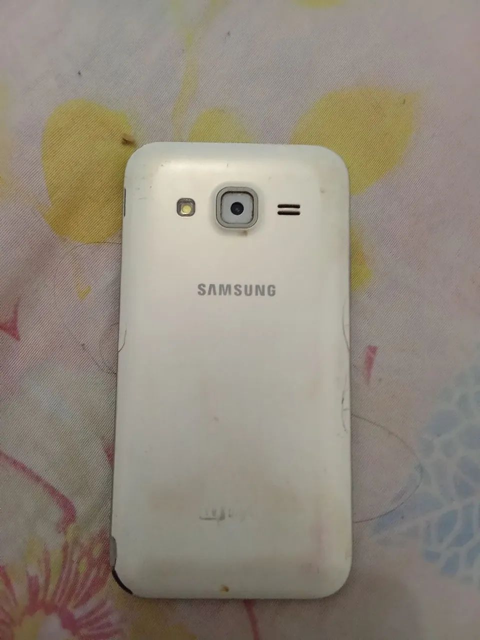 Celular j5 
