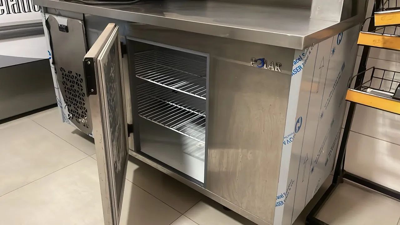 Balcão de serviço refrigerado com condimentador inox(POLAR) - Foto 4