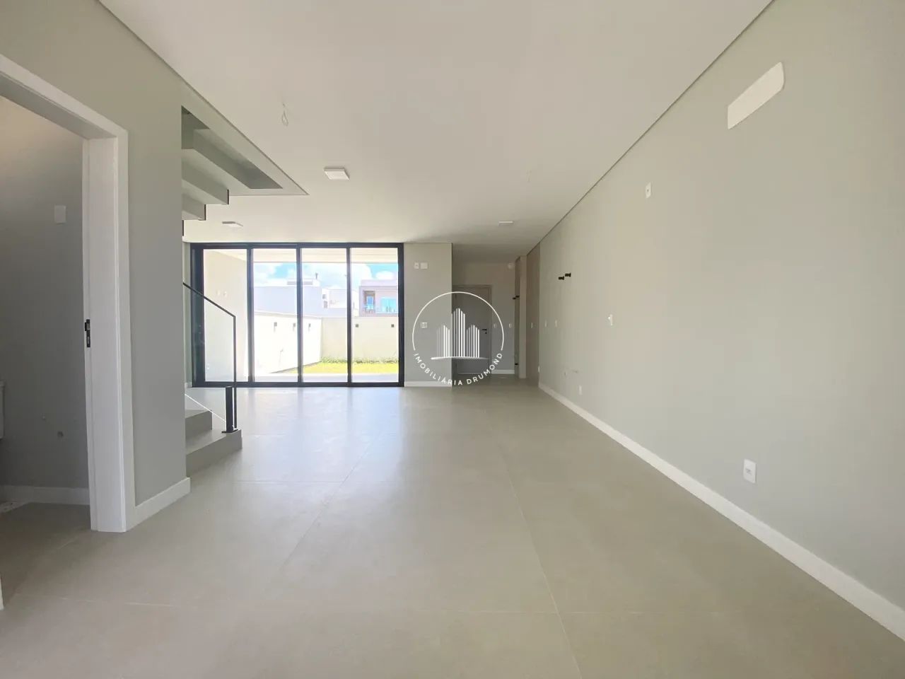 Casa com 3 quartos sendo 1 suíte no Condomínio Costa do Sol - Foto 2