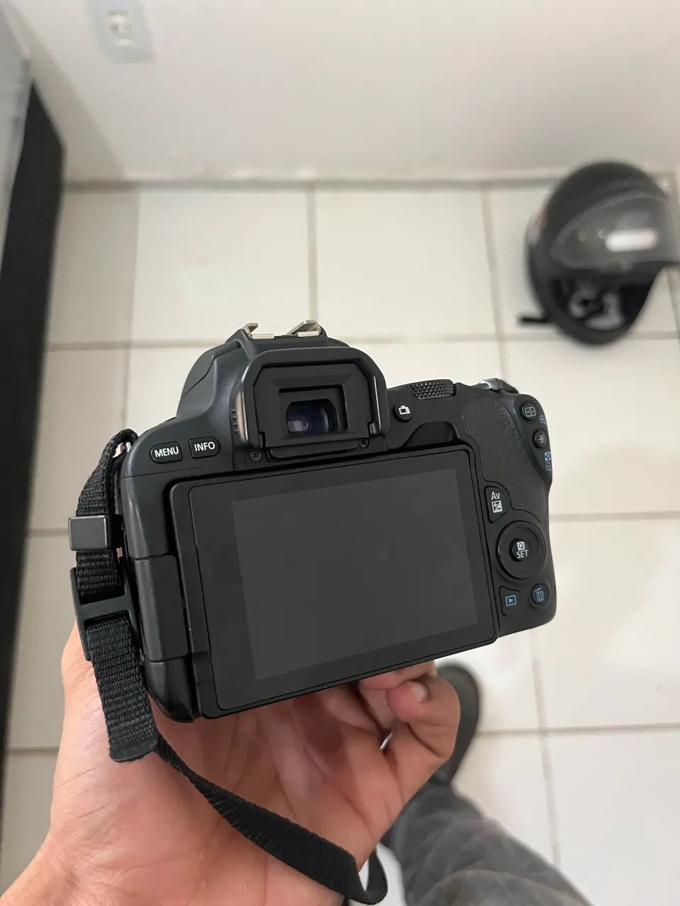 CÂMERA CANON SL2 - Foto 2
