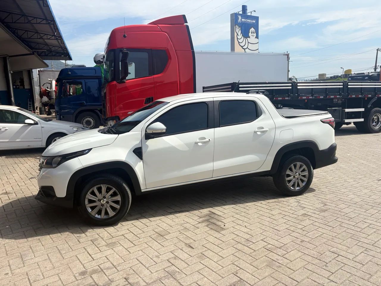 Fiat Strada Freedom 1.3 Flex 8V CD 2023 - Foto 4