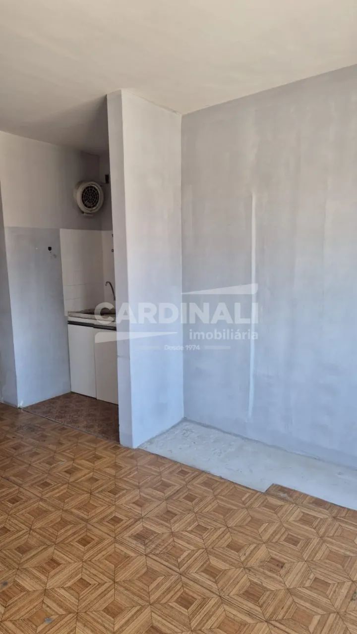 Kitnet à venda no Centro de Campinas no Edifício Cristina. - Foto 3