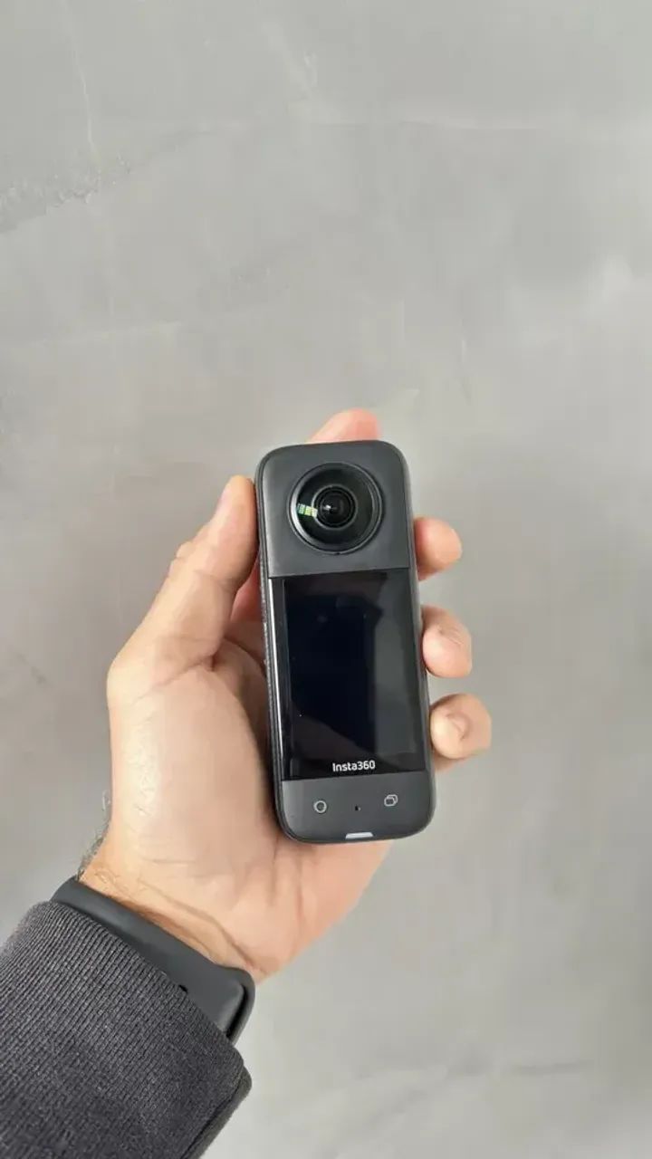 Insta360 X3