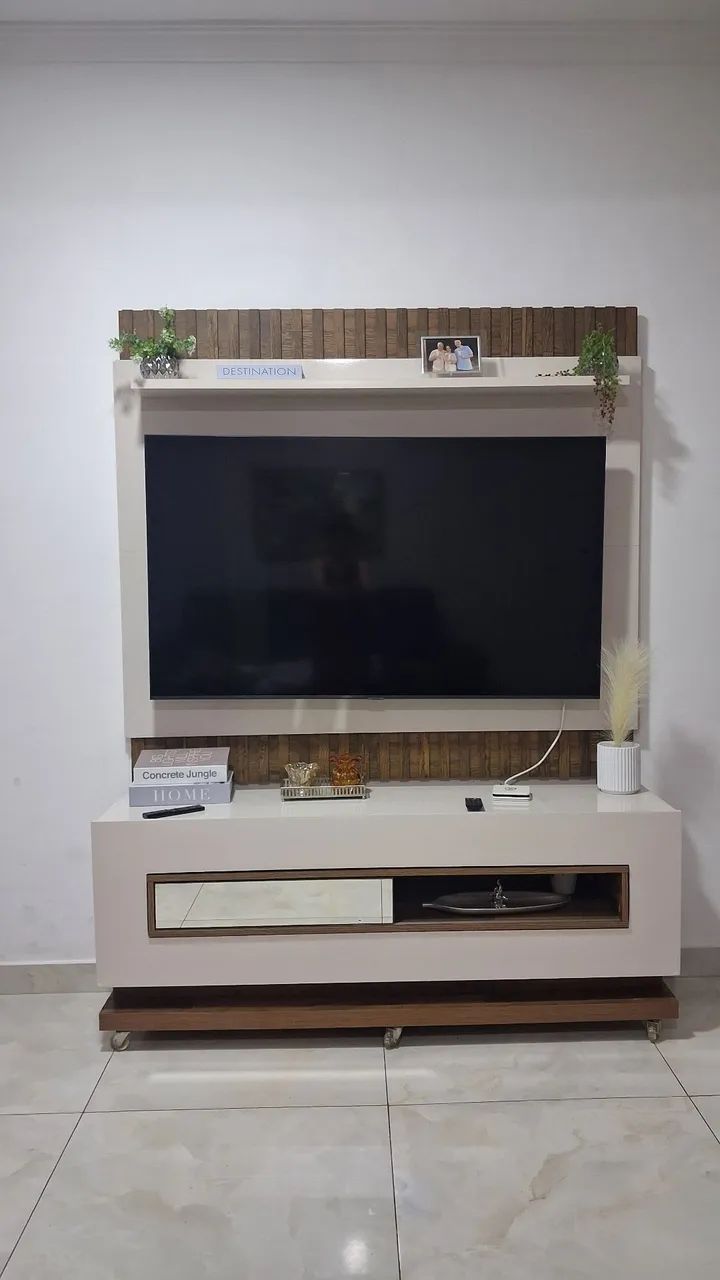 Rack e painel de TV 