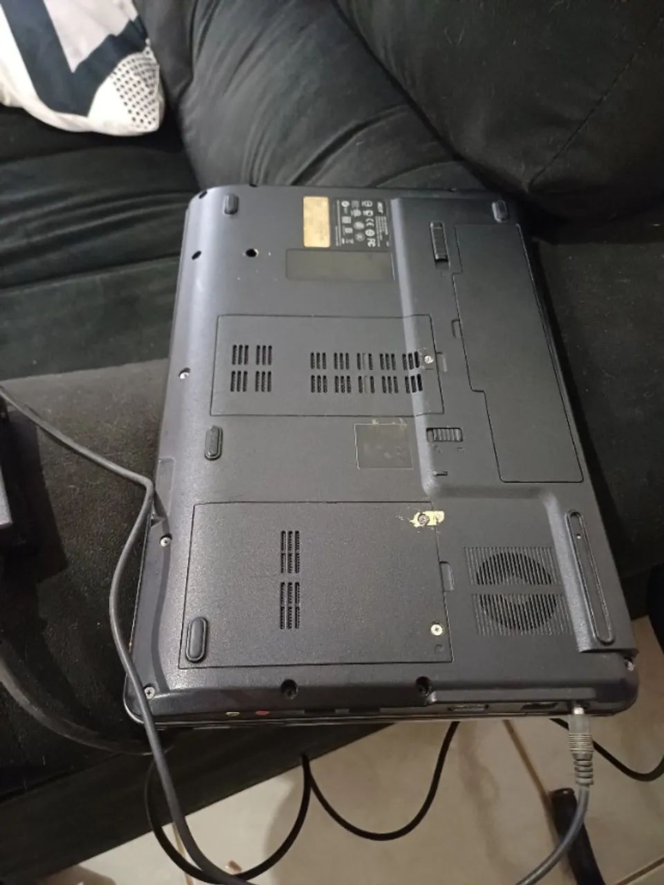 Notebook Acer usado com defeito  - Foto 5