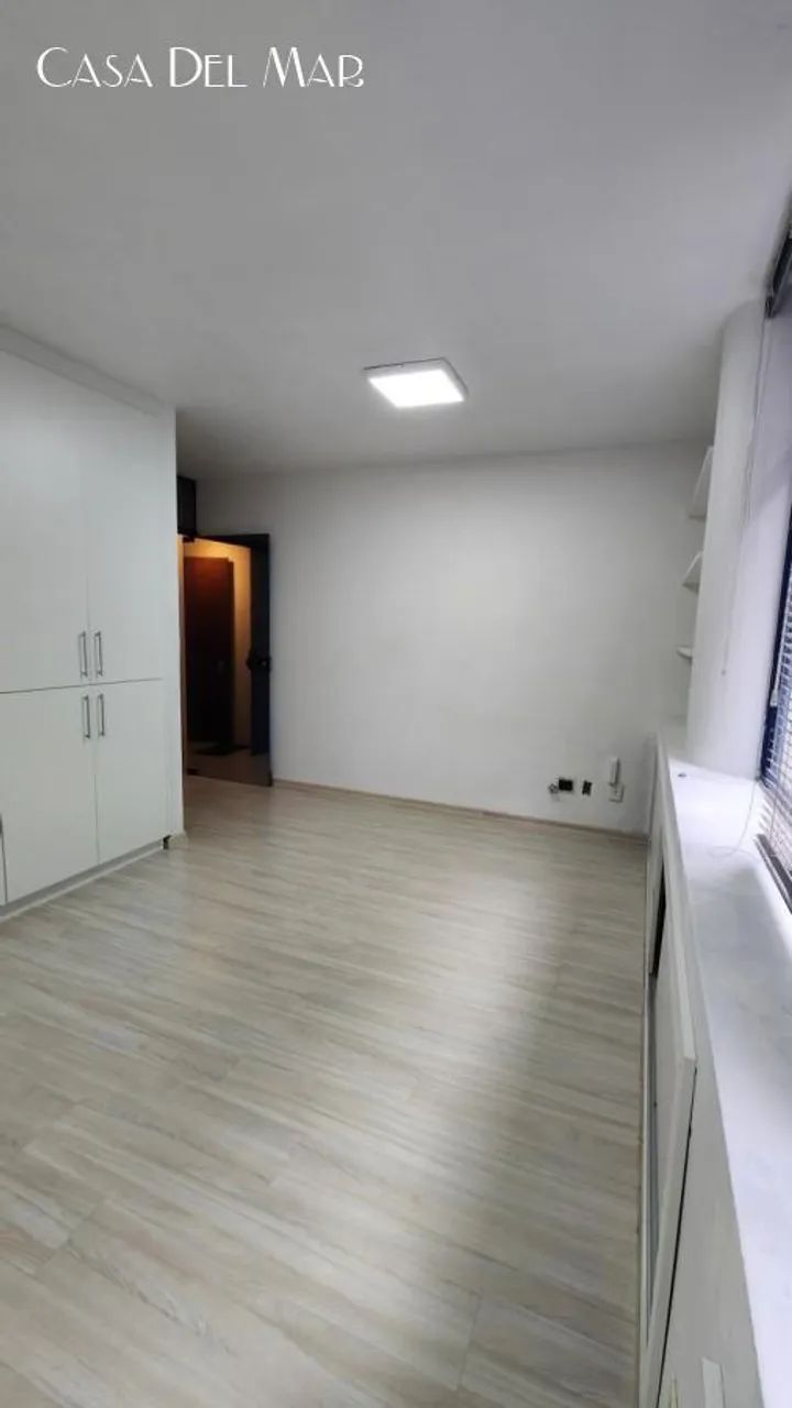 Sala Comercial para Venda em Florianópolis, Centro, 1 banheiro, 1 vaga