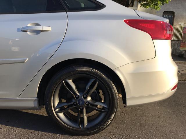 Ford Focus Sedam Power Shifit 2016 - Foto 8