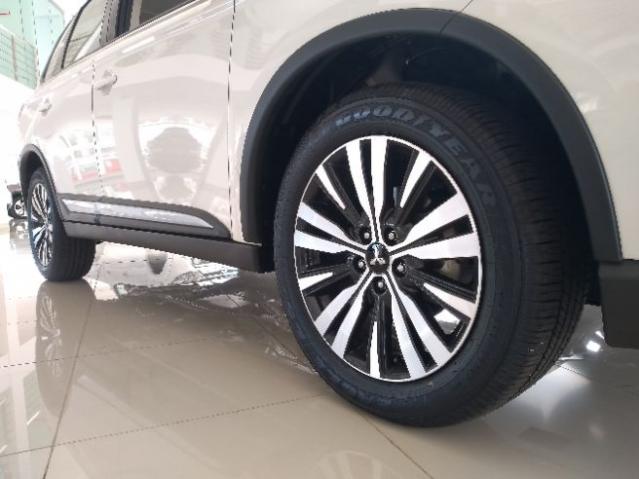 Mitsubishi Outlander 2.0 Mivec Hpe - Foto 9