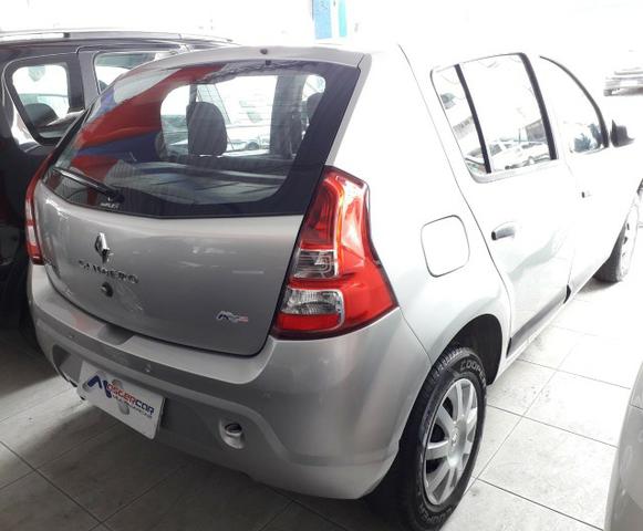 Sandero Expression 1.0 - Foto 4
