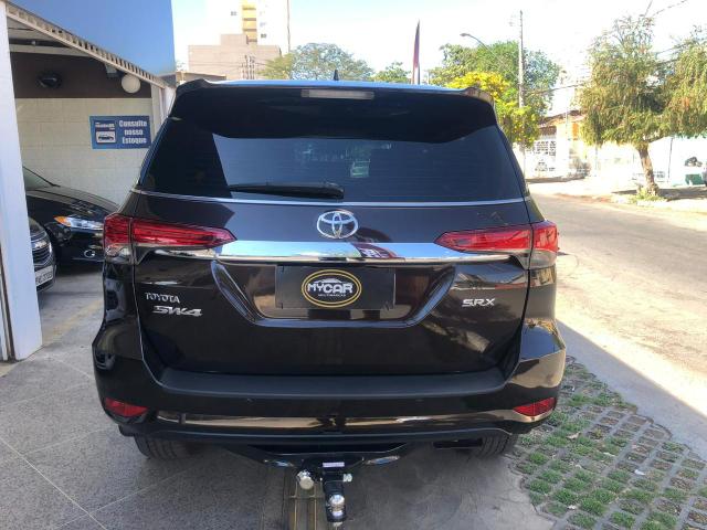 Hilux sw4 srx 2018 4x4 7 lugares 229.000 avista - Foto 6