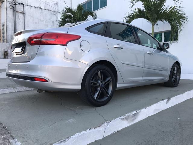 Ford Focus Sedam Power Shifit 2016 - Foto 5