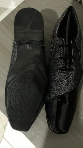 Vendo Sapato novo n° 41/42 ,sem uso 100,00 - Foto 2