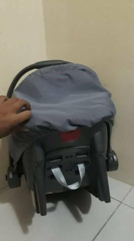 Carrinho de bebê + bebê conforto - Foto 4