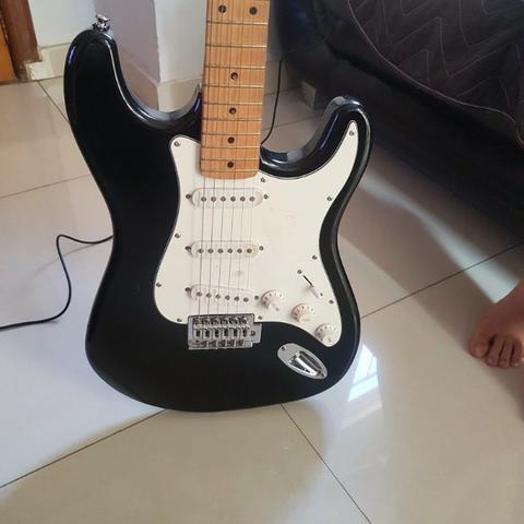 Guitarra Stratocaster Lauren - Foto 4