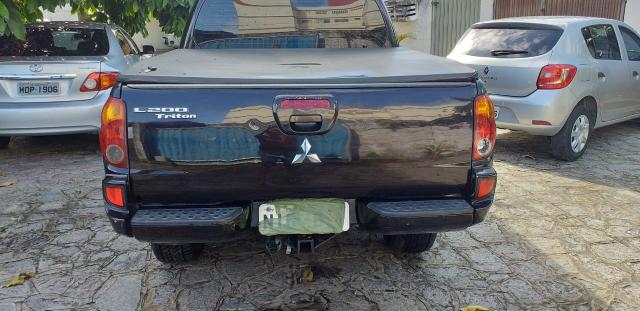 L 200 Hpe 3.2 4x4 automática 2010 toda revisada emplacada baixei para vende ligeiro - Foto 4