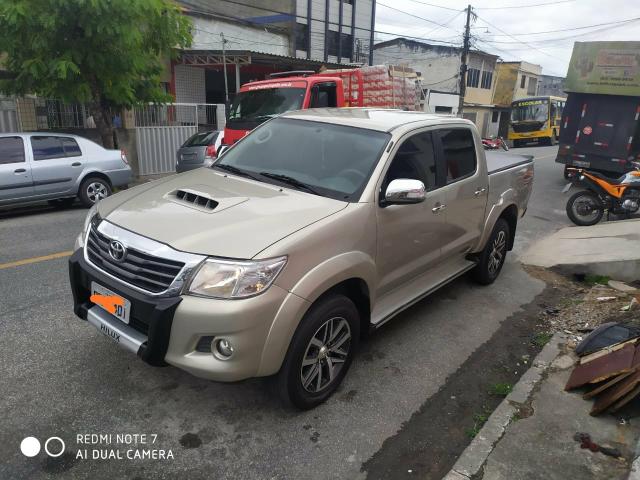 Hilux 2014 automática