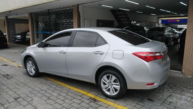 Corolla GLI Ano 2016/2017 Cor Prata R$64.900,00 - Foto 10