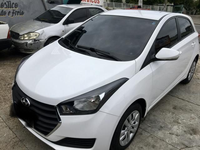 HB20 1.0 17/18 Confort Plus - Foto 2