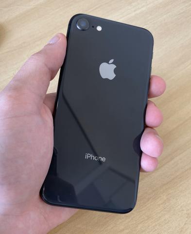 IPhone 8 64gb preto