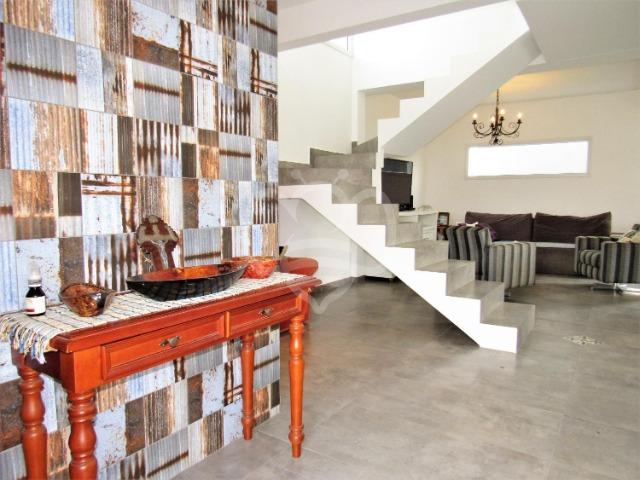 Casa 3 dormitórios individual no Bairro Campeche - Foto 4