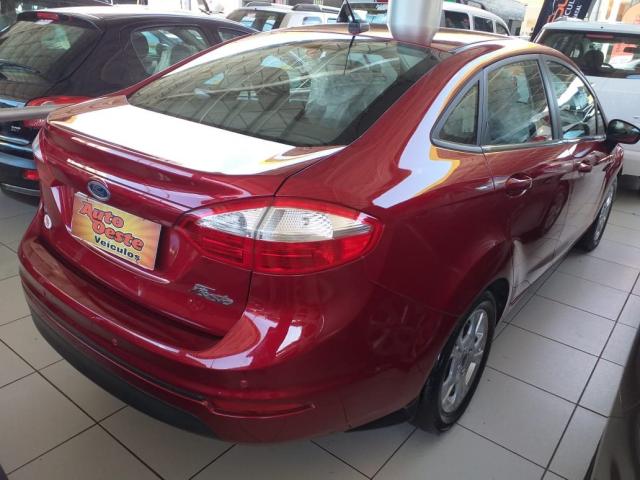 FORD FIESTA 2013/2014 1.6 SE SEDAN 16V FLEX 4P MANUAL - Foto 4