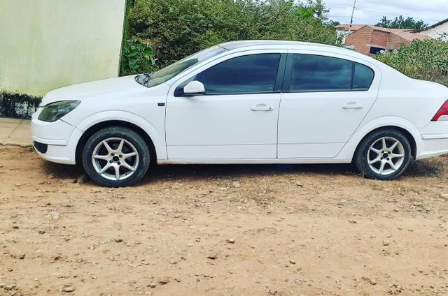Vectra 2006/2007 alienado