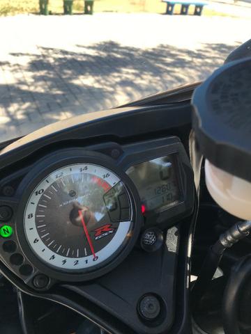 GSXR-750 - Oportunidade Única - Foto 2