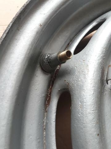 Roda de fusca aro 15 - Foto 2