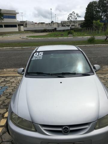 Celta 1.0 spirit 4p com 145000 km com ar , gnv e doc ok! - Foto 3